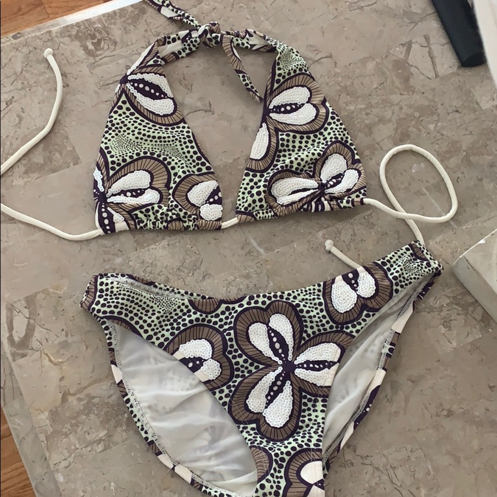 Vix Bikini With Sequence And Flower Print - image 1